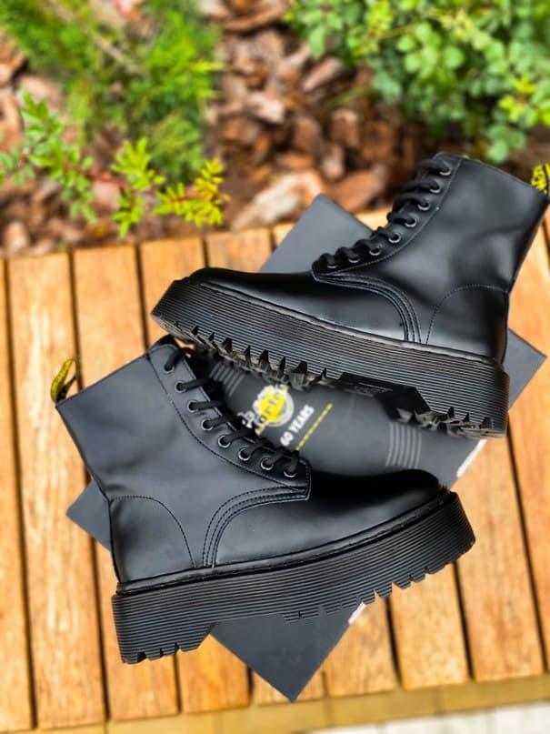 Утеплені Черевики жіночі Dr.Martens Mono Black Premium Доктор Мартінс Моно чорні шкіряні термо без замка
