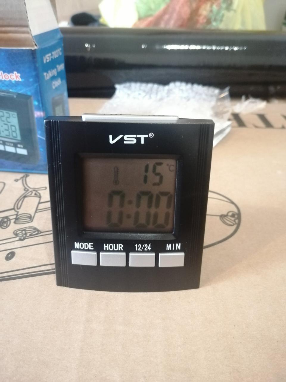 Настольные говорящие часы c термометром для слабо видящих или слепых людей VST-7027C - фото 1 - id-p1503386879