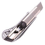 Ніж з ламається лезом 18мм, з металевої сітки, протиковзкий корпус, з гвинтовою фіксацією, фото 2