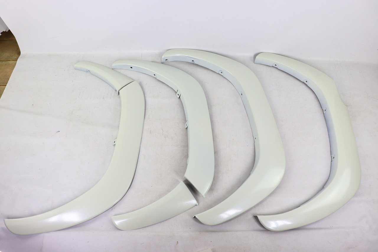 Розширювачі арок (OE) Toyota Hilux 2015-..., фото 1