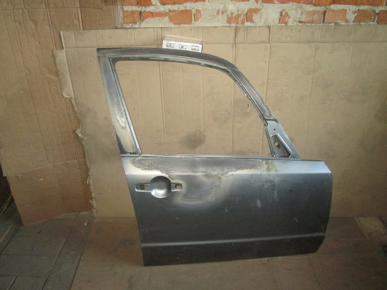 No101 Б/до дверей передні праві для Suzuki SX4 2006-2012 (Дефект)