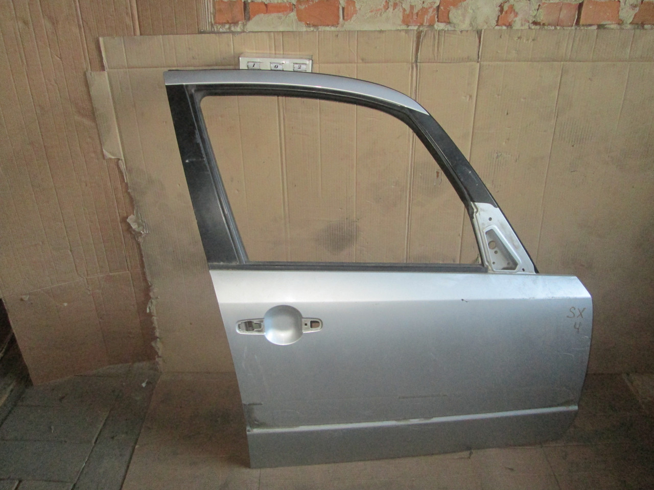 No102 Б/дод передні праві для Suzuki SX4 2006-2012