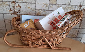 Санки кошика подарунковий ⁇ Кошик санки для подарунків із лози ⁇ Корзина плетена санчата для подарунків