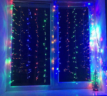 Гірлянда Новорічна різнобарвна 150 LED-лампочок, 3х1 метрів, 15х10 бурульок