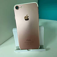 БУ Смартфон Apple iPhone 7 32GB рожевий (Оригінал Apple), фото 2