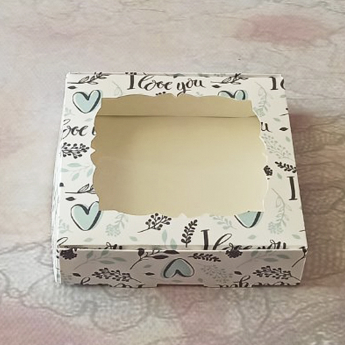 Коробка для пряників із віконцем 15*15 см Любов, фото 1