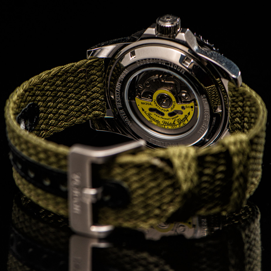 Invicta 29566 top