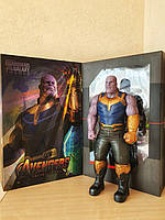 Танос велика фігурка в подарунковій коробці