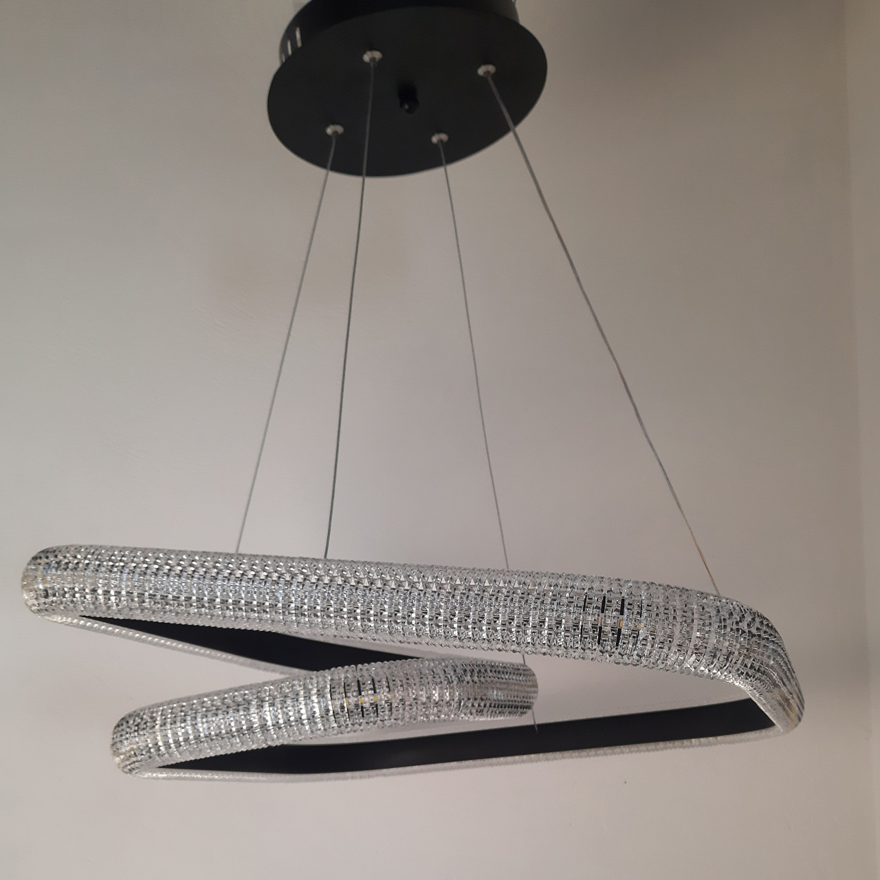 Підвісна Led-люстра 3-Y1672/BK 52W