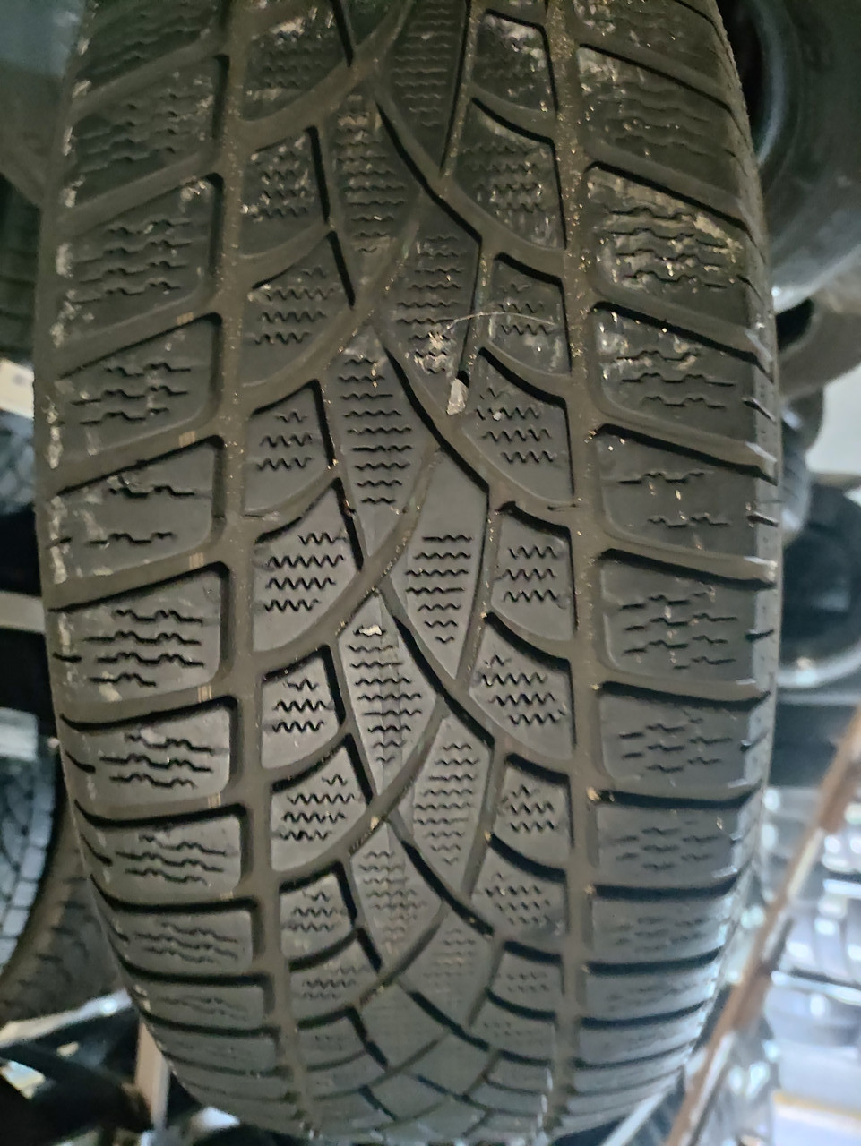 БУ Шины 225/60 R16 Dunlop Winter 3d — Купить Недорого на Bigl.ua ...