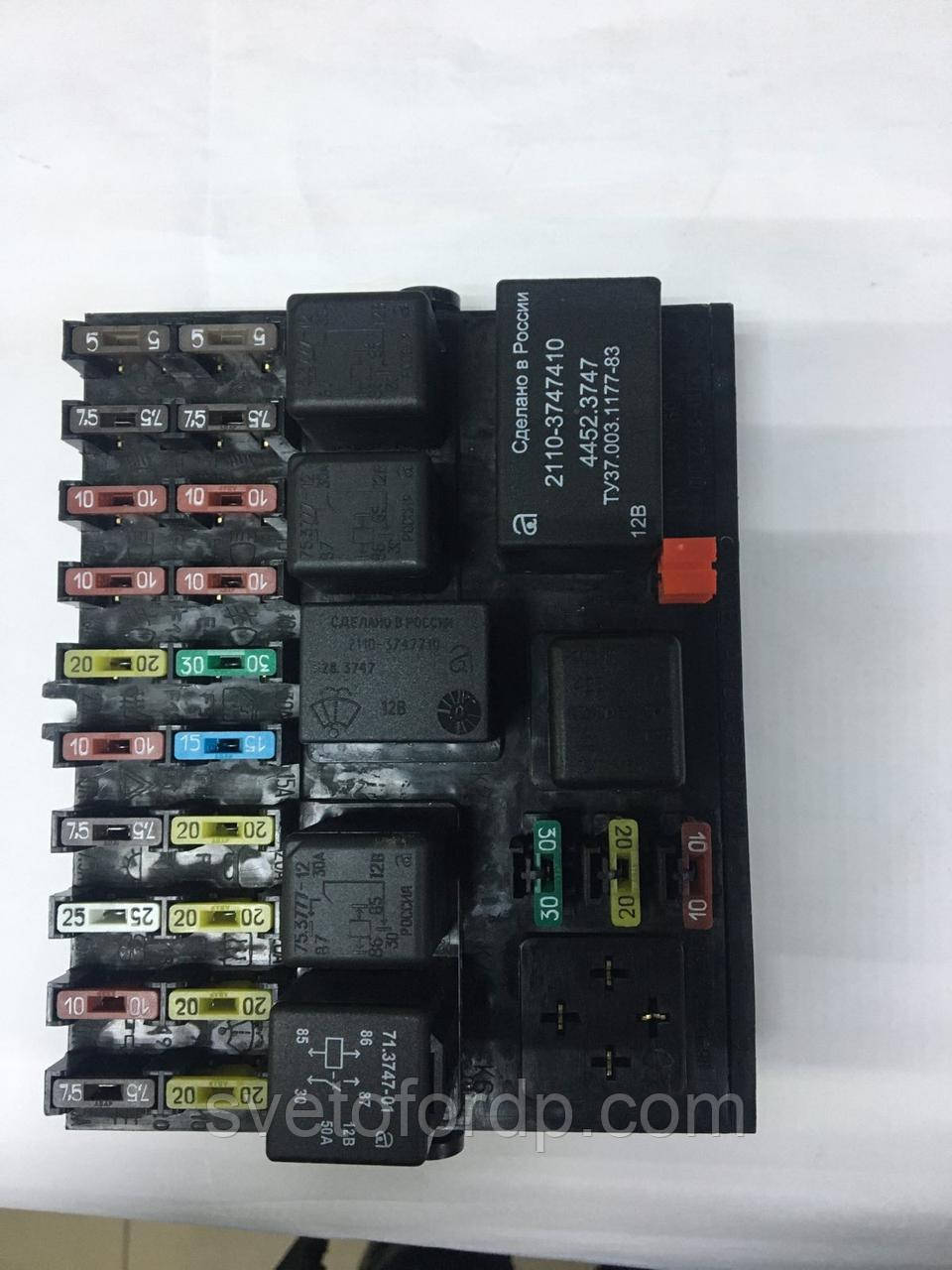 Блок Предохранителей 2110, 2111, 2112 (монтажный Блок) Завод — Купить ...