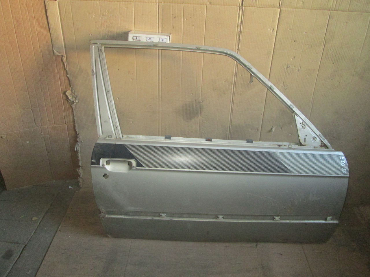 No138 Б/у Двері передні права для BMW E30 1982-1994 3-дверні, фото 1