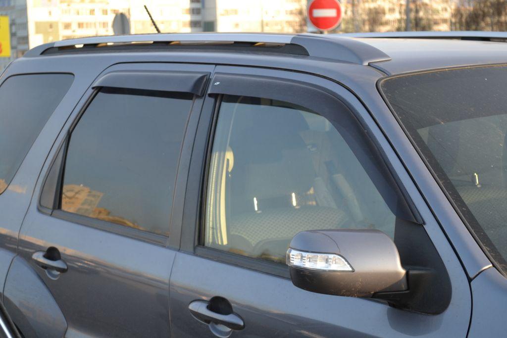 Ветровики Ford Maverick 5d 2000-2007 / Ford Escape 2001-2004 Cobra Tuning