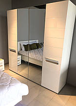 Шафа для спальні з дзеркалом Б'янко 4дз (Світ Меблів)