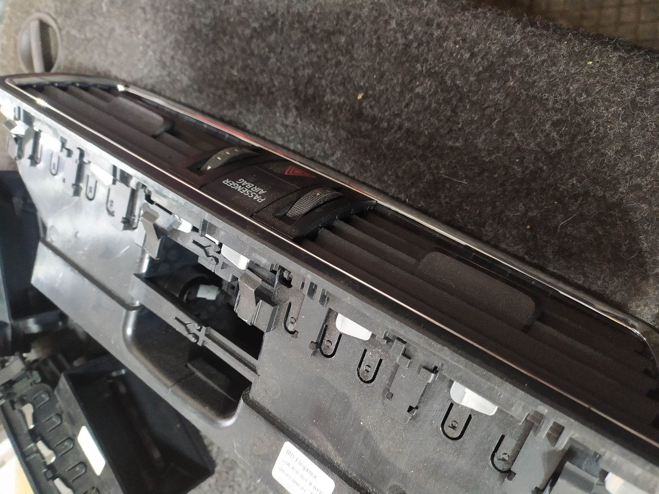 Дефлектор центральний шкода рапід, фото 1