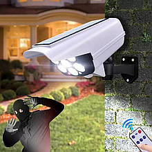Вуличний ліхтар у вигляді камери Solar SENSOR LIGHT з датчиком руху і пультом управління сонячною батареєю