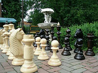 Шахматные фигуры для загородного дома