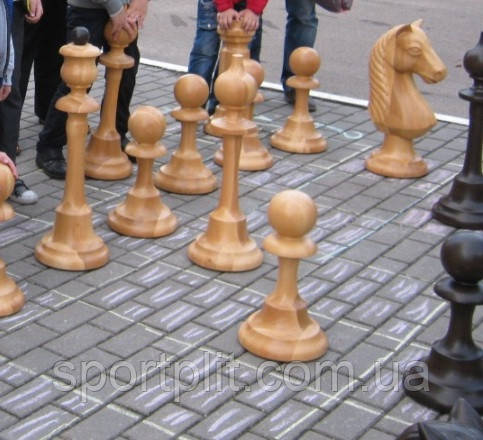 Підлогові шахові фігури