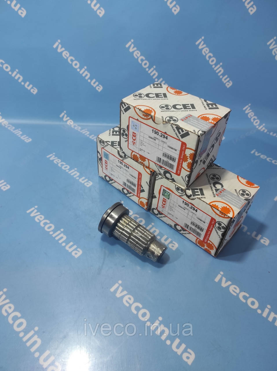 Вісь сатиту бортового редуктора Івеко Тракер Iveco Trakker Eurotrakker 42064785