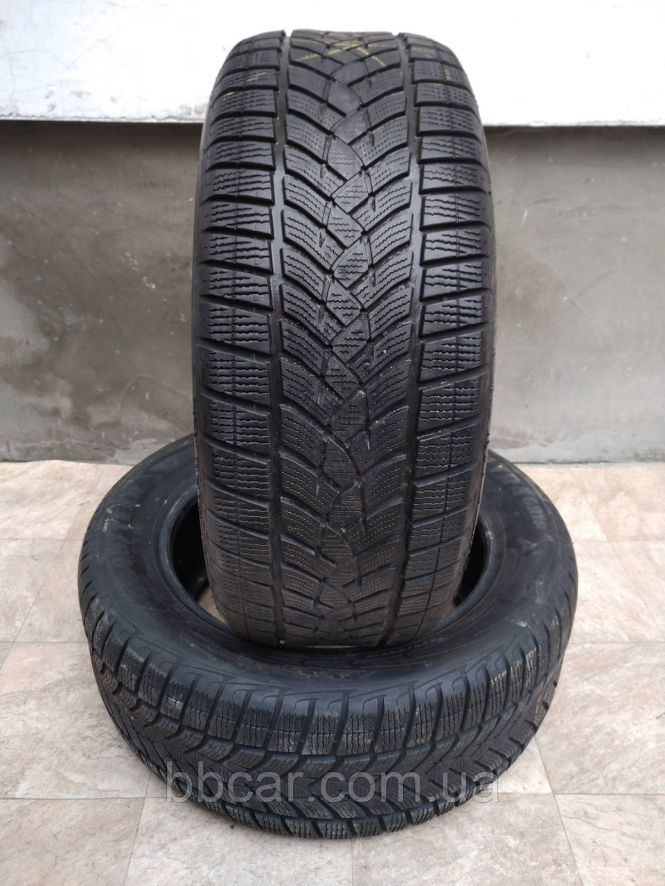 Шини зимові 235 / 55 / R17 Goodyear 2018 р-в (6 мм.)