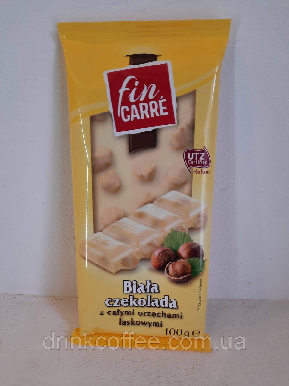 Шоколад белый Fin Carre Biala czekolada z catymi orzechami laskowymi Польша 100g