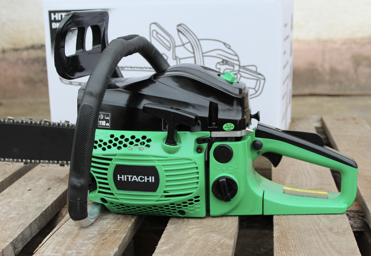 Бензопила Hitachi DKS 52 (шина 45 см, 5,2 кВт) Пила Хітачі DKS 52
