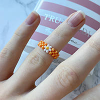 Оранжевое кольцо из бисера ромашка