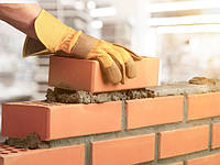 Одноповерховий будинок з цегли