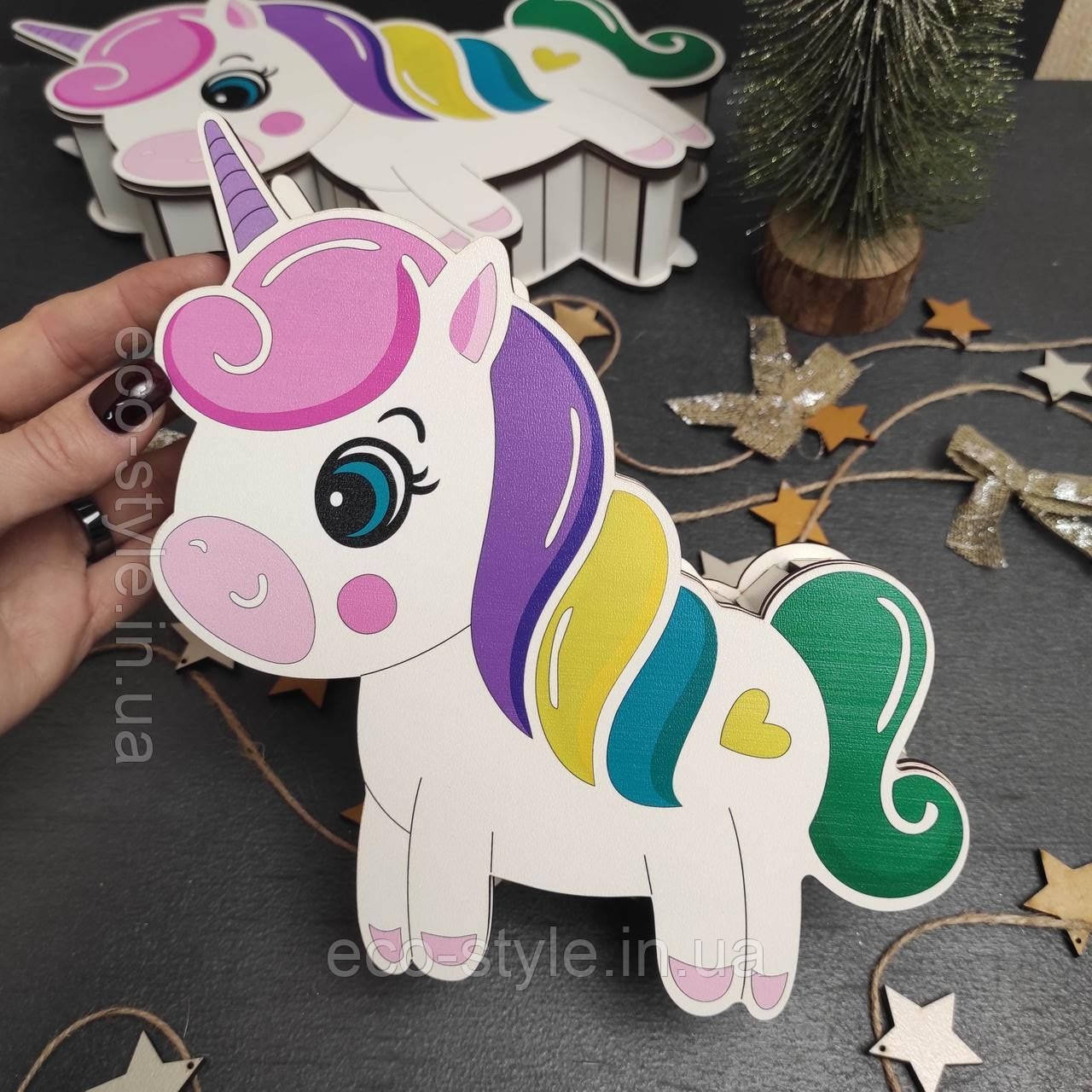Подарункова коробка. Бокс для цукерок Єдиноріг Малий 20 см, фото 1