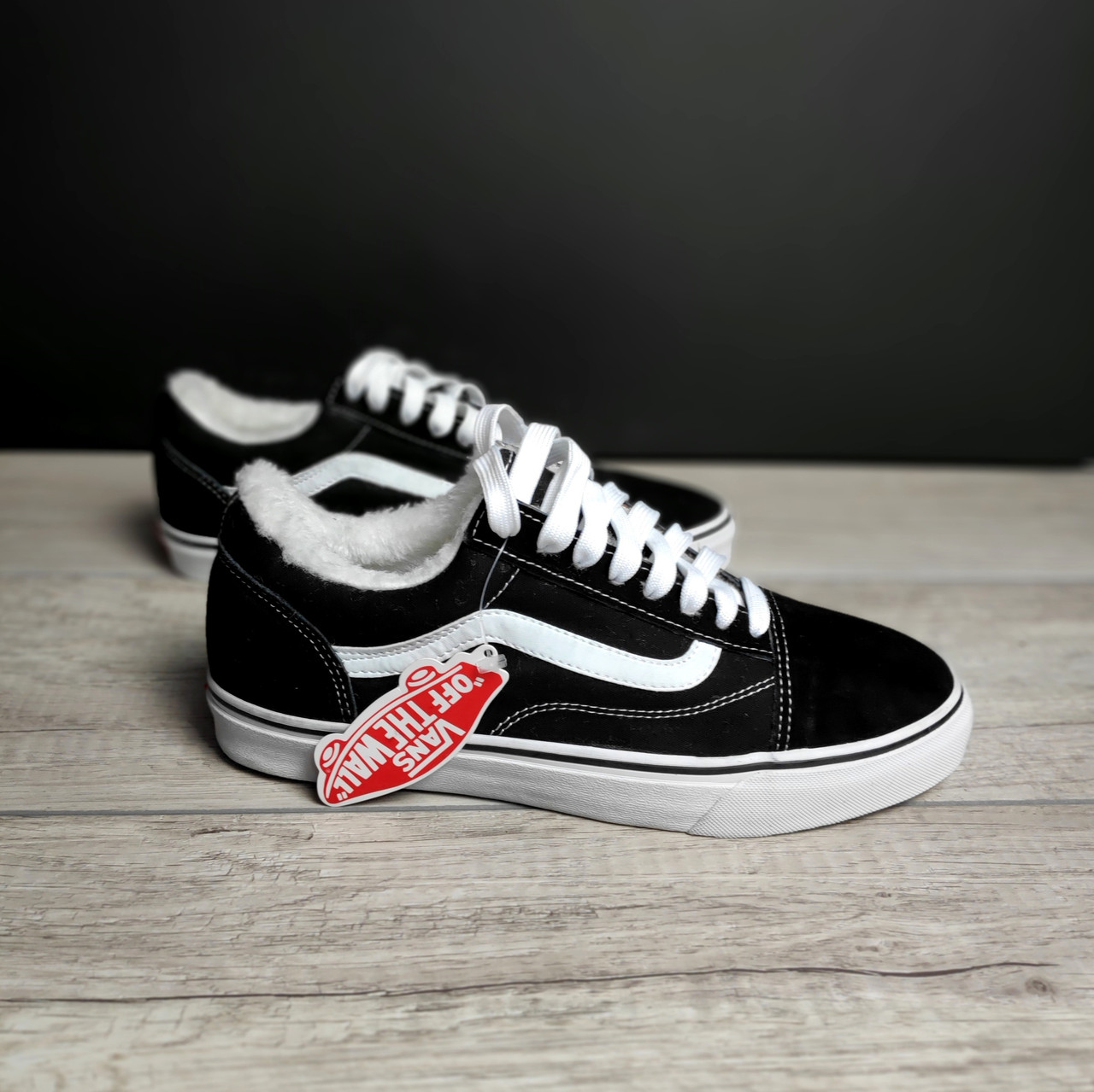 Зимові кеди Vans Old Skool Winter Ванс Олд Скул чорно-білі з хутром чоловічі жіночі підліткові низькі