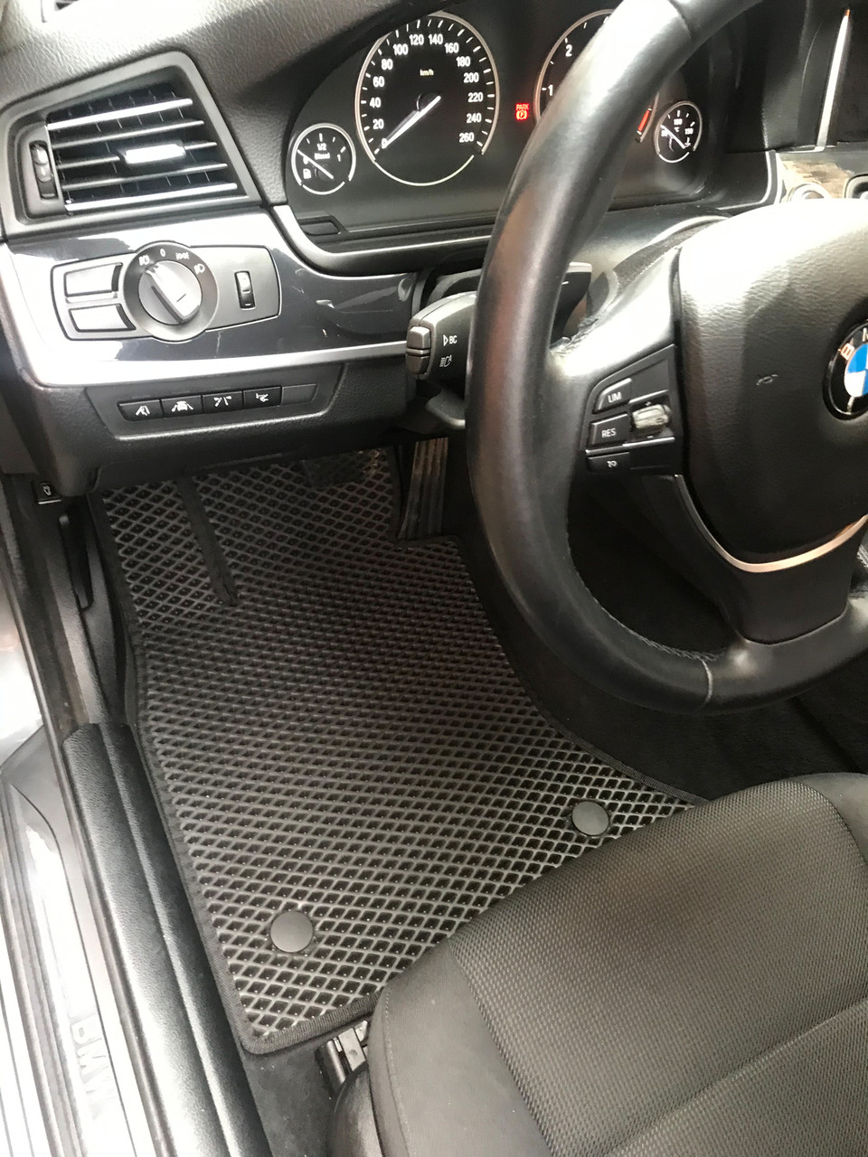 Коврики 2013-2016 (EVA, черные) для BMW 5 серия F-10/11/07 - фото 1 - id-p1506295764