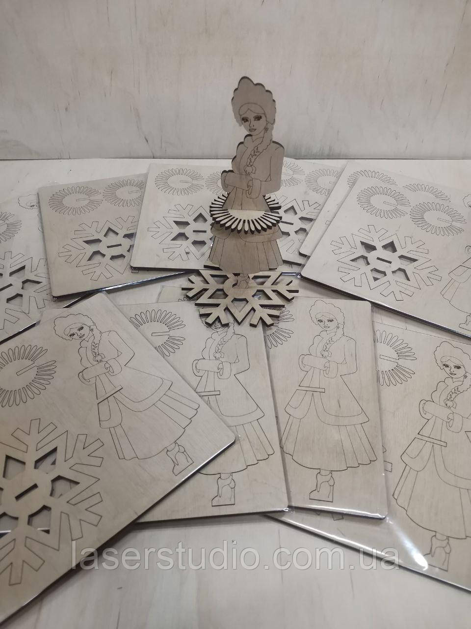 Корпоративні подарунки Серветниця з дерева "Снігуронька". Новорічний декор на святковий стіл, фото 1