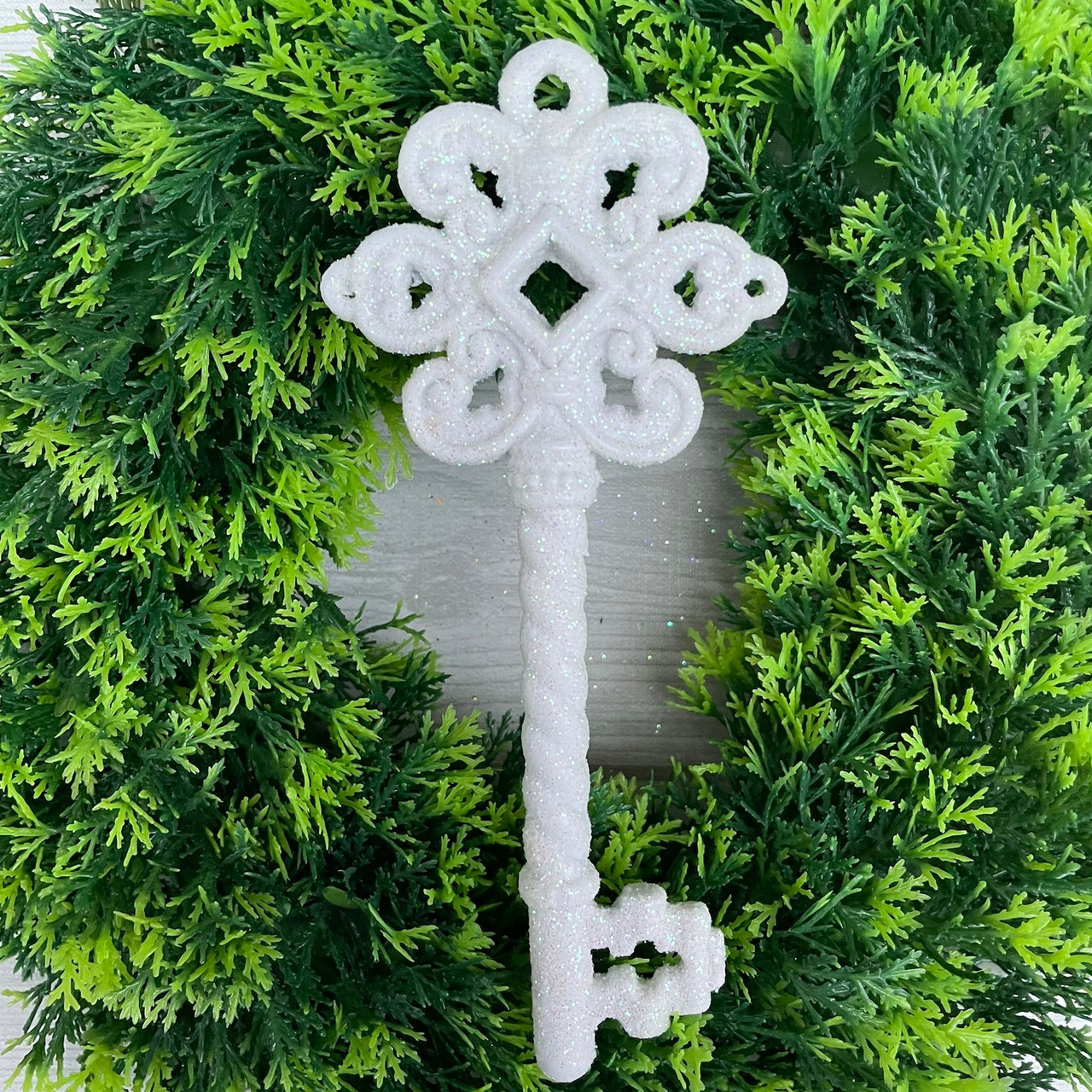 Новорічний декор Іграшка на ялинку ключик білий, фото 1