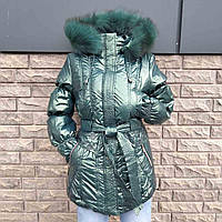 Куртка блискуча малахіт, хутро на капюшоні 158