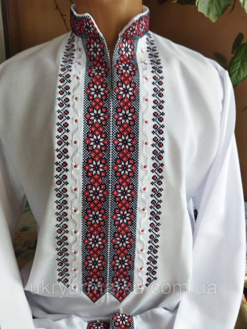 Купити вишиванку чоловічу класичну Назар