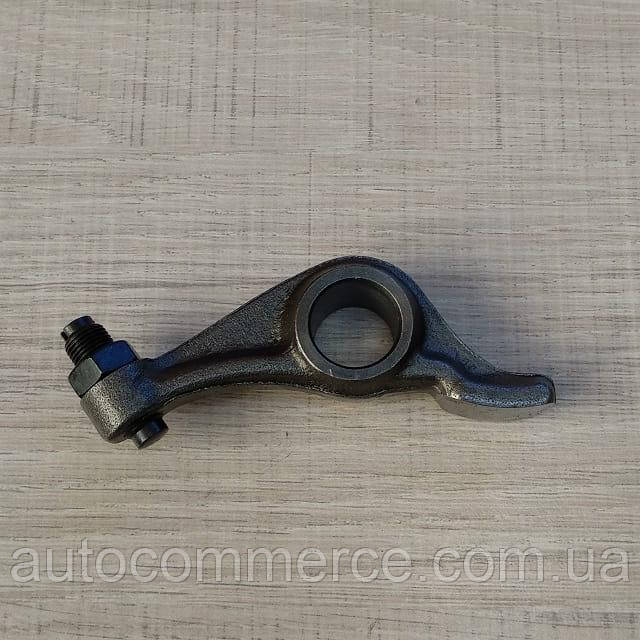 Коромысло клапана (рокер) FAW 1011, FAW 6371 (Фав 1011,6371)