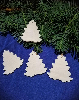 Дерев'яна новорічна іграшка заготовка прикраса з дерева Ялинка 75*70 мм, товщина 6 мм