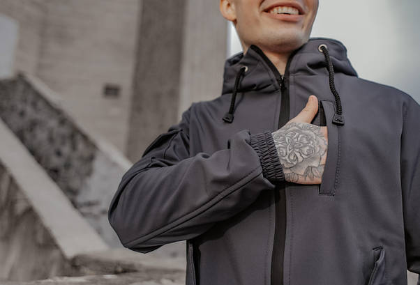 Куртка Softshell чоловіча чорна демісезонна Intruder. + Брендовий Ключниця в подарунок, фото 2