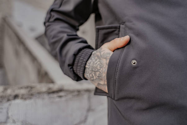 Чоловічий костюм Softshell хакі демісезонний Intruder. Куртка чоловіча , штани утеплені + Ключниця, фото 3