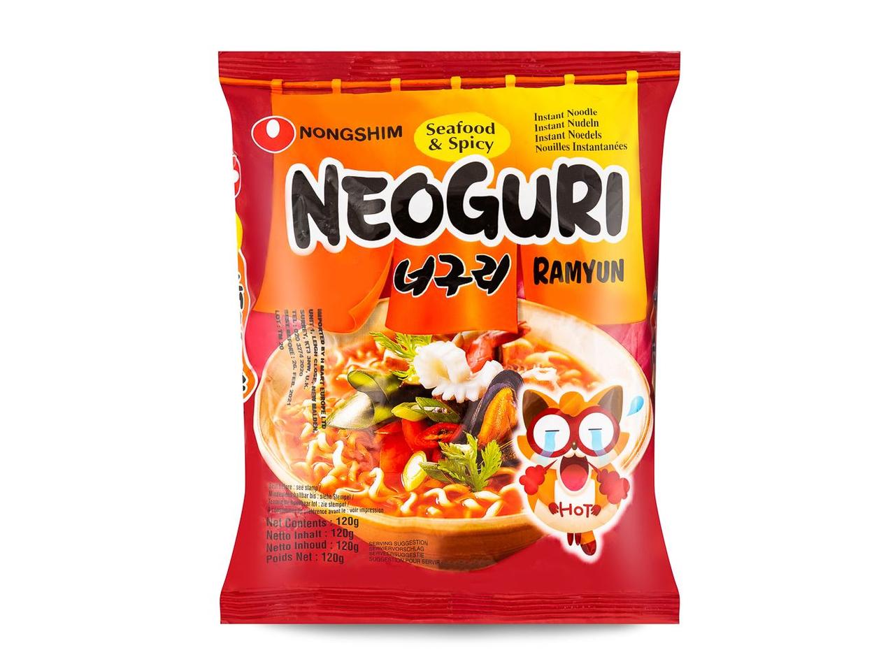 Корейський гострий рамен з морепродуктами Nongshim 120 г