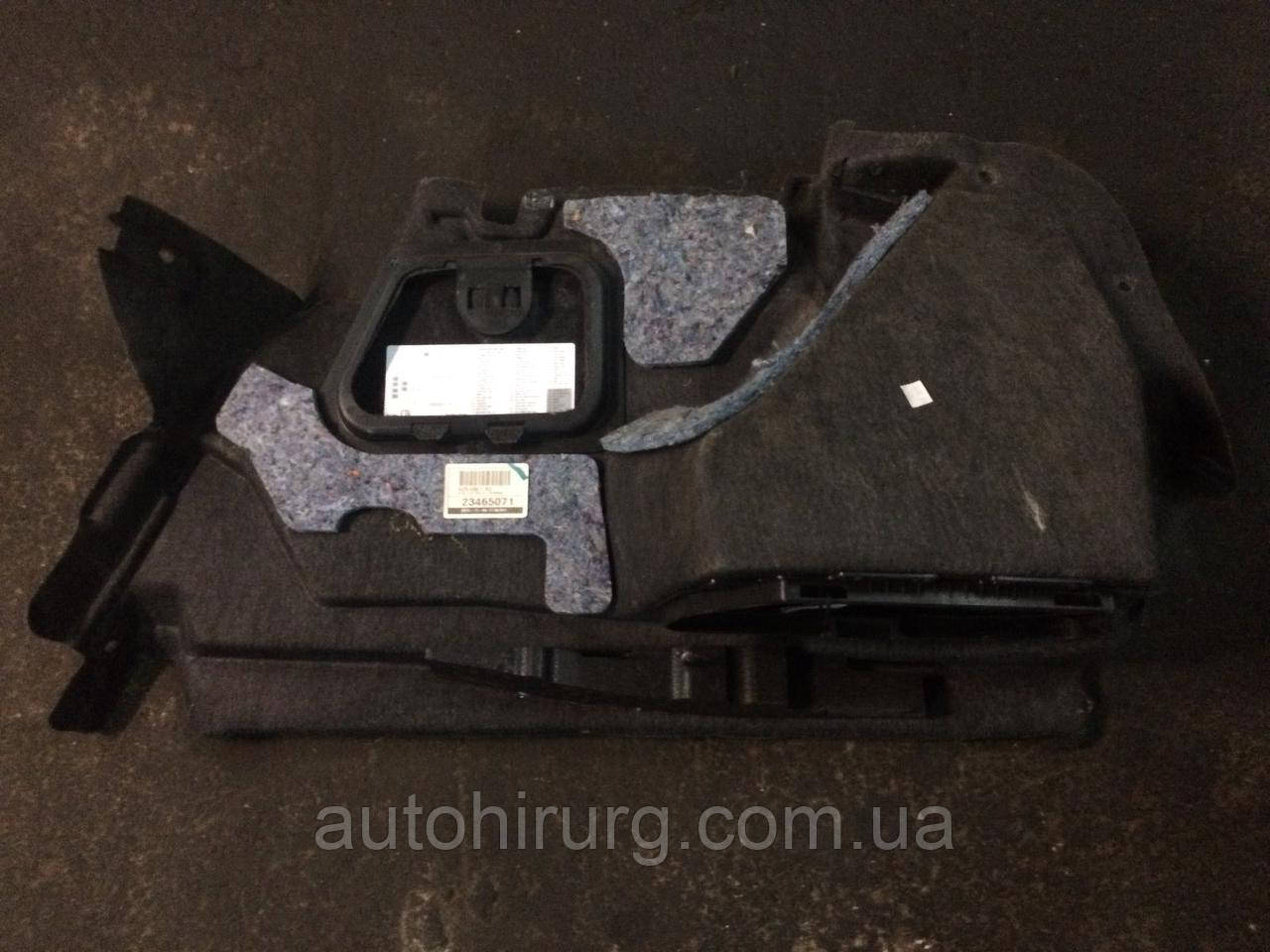 Обшивка багажника бічна Cadillac ATS 23465071
