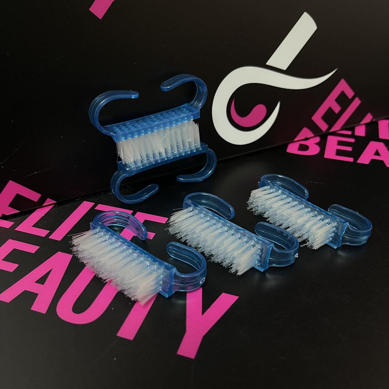 Щітка-змітка для манікюру (синя)