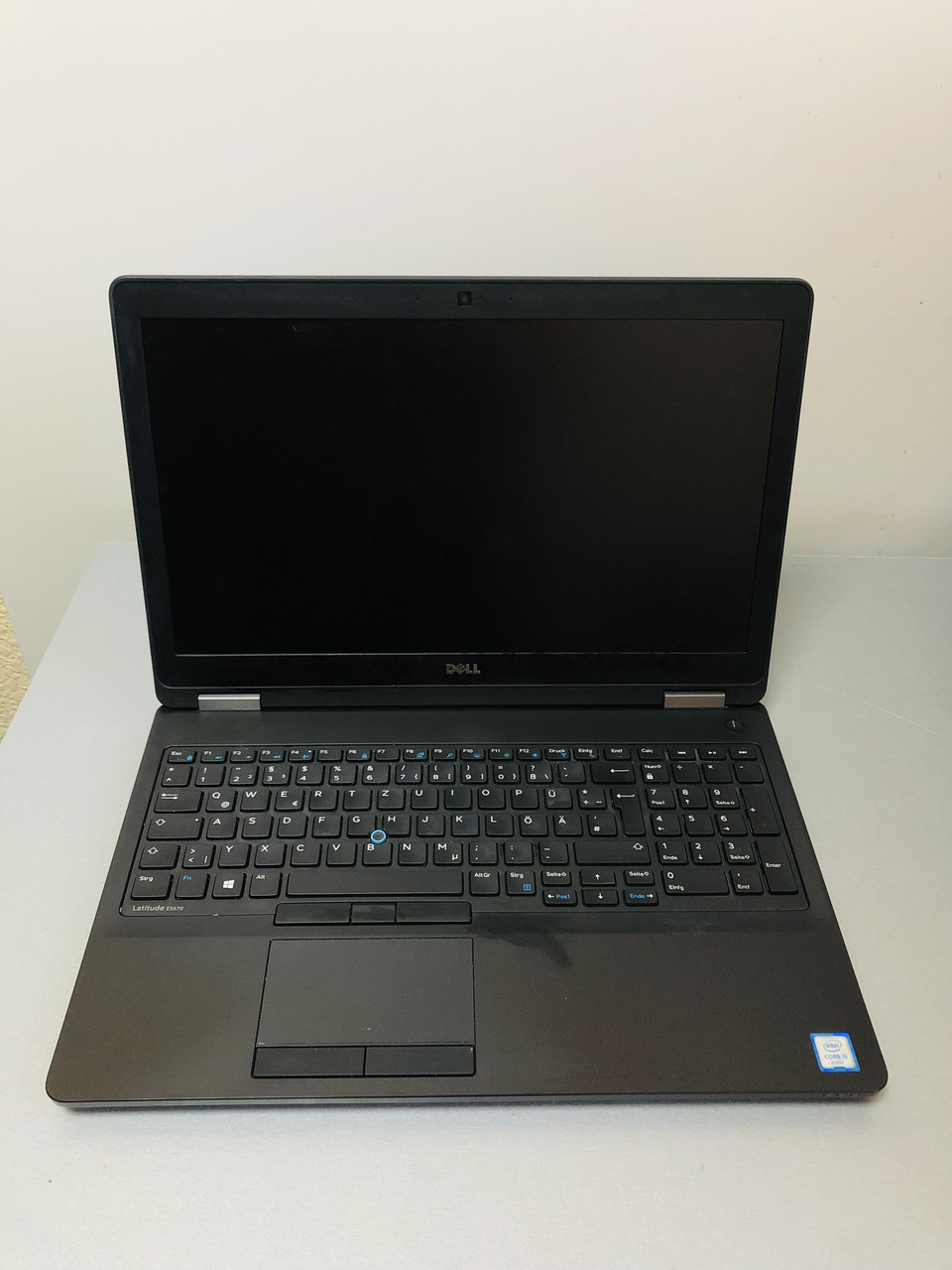 Ігровий ноутбук Dell Latitude E5570 15.6 FHD IPS i7-6600u/6Gen/16 Gb DDR4/512SSD/R7 m360 2GB