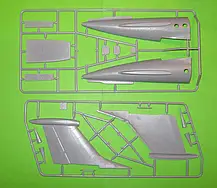 "Ланка-1А" ТБ-1 та і-5. Збірна модель літака-носія в масштабі 1/72. AMODEL 72290, фото 3