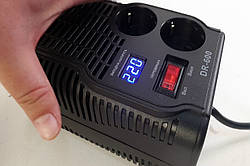 Стабілізатор напруги Forte DR-600
