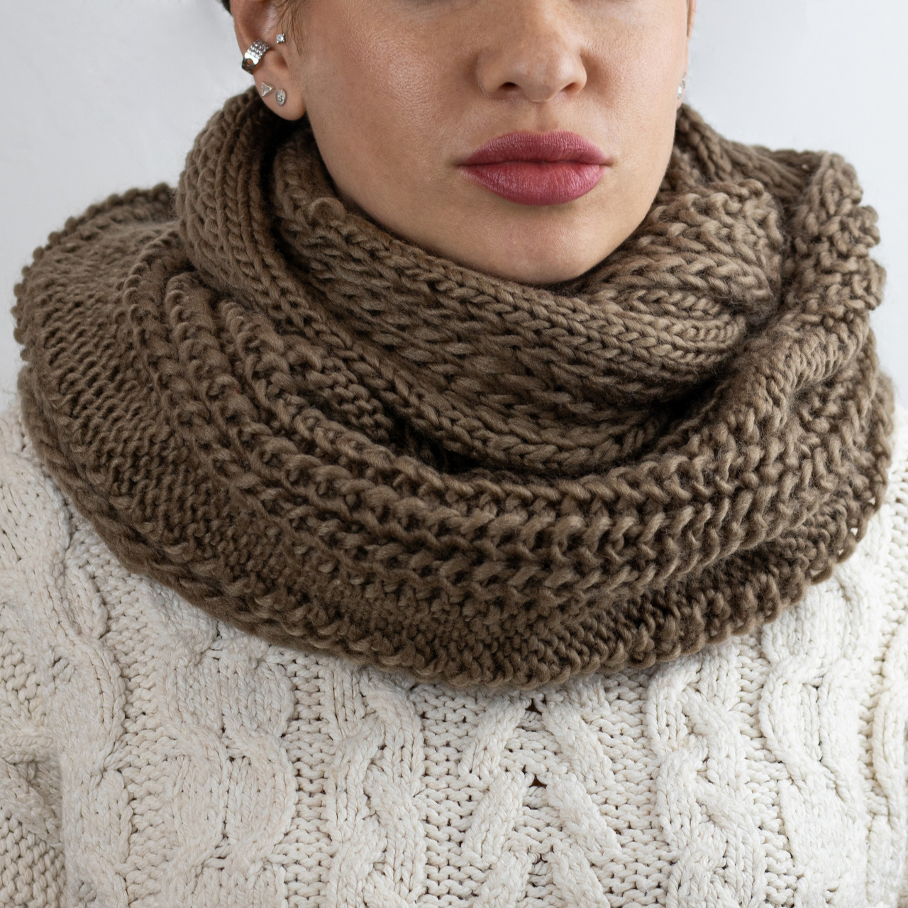 Шарф-снуд коричневий