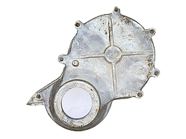 Кришка двигуна передня ГАЗ 24 (розподільних шестерень)