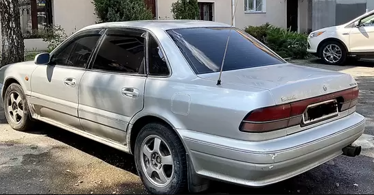 Ветровики Mitsubishi Sigma Sd 1990–1994 Cobra Tuning