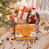 Коробка для новорічного подарунка дизайн олень колір медовий із білим, фото 2