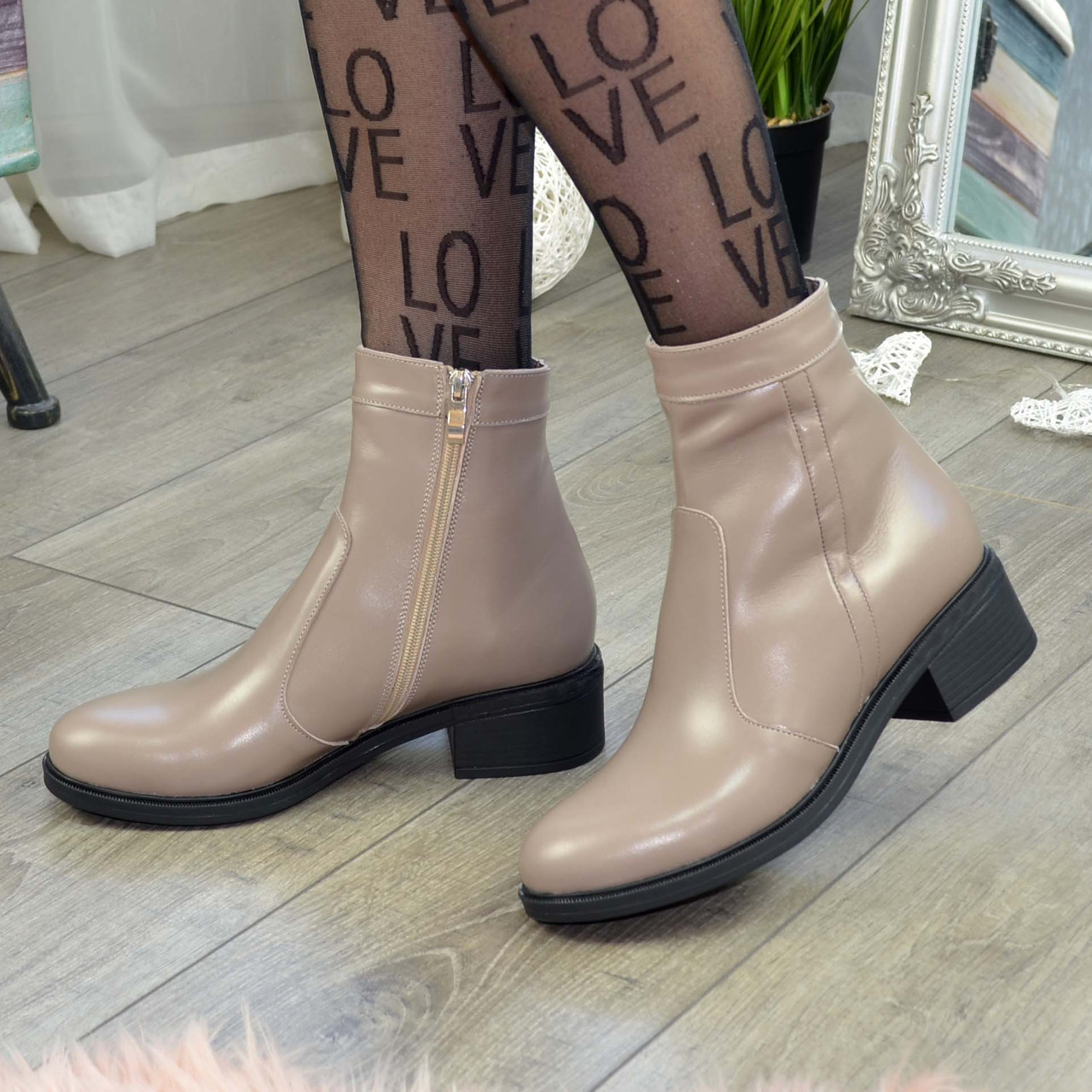 Черевики шкіряні на невисоких підборах, колір візон, фото 1